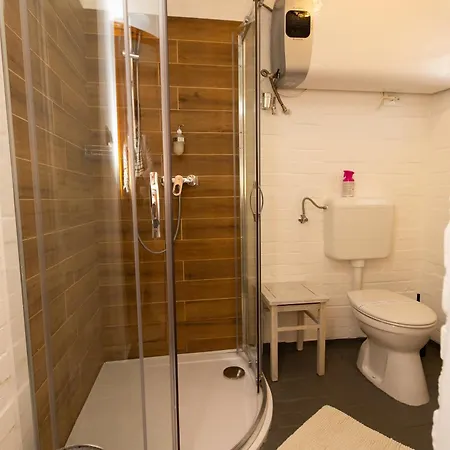 Vidéki Porta Pensión