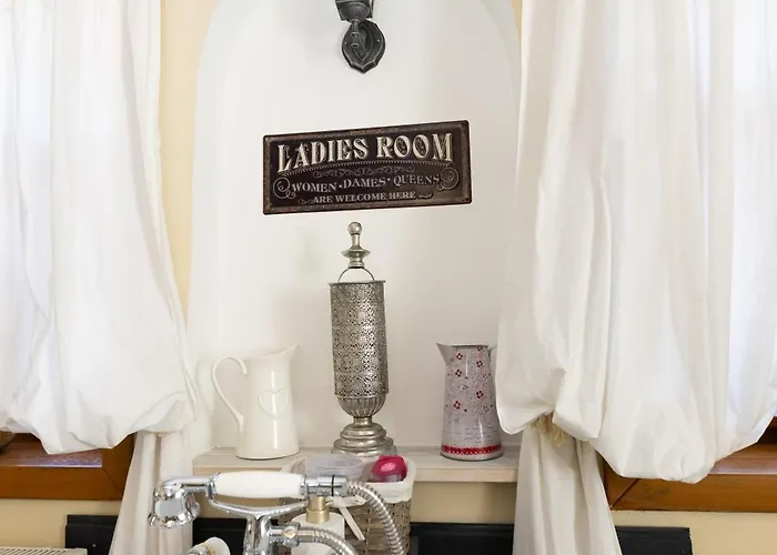 Konukevi Videki Porta 4*